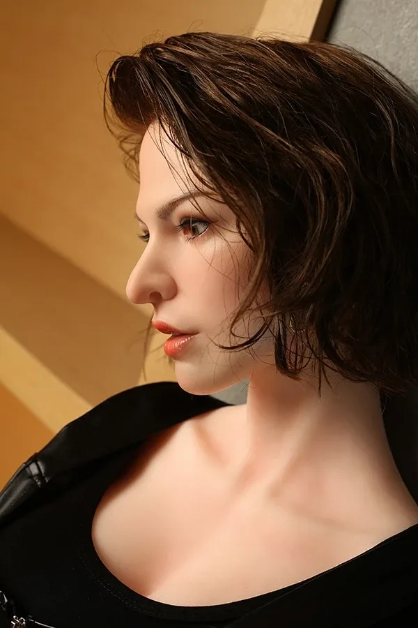 Super Realistic Mature MILF Sex Doll Gracie 166cm ( Silicone Head ) view 6
