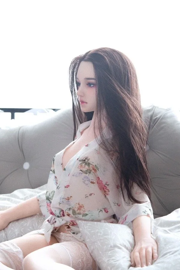 Pretty Fair Skin Sex Doll Louisa 160cm