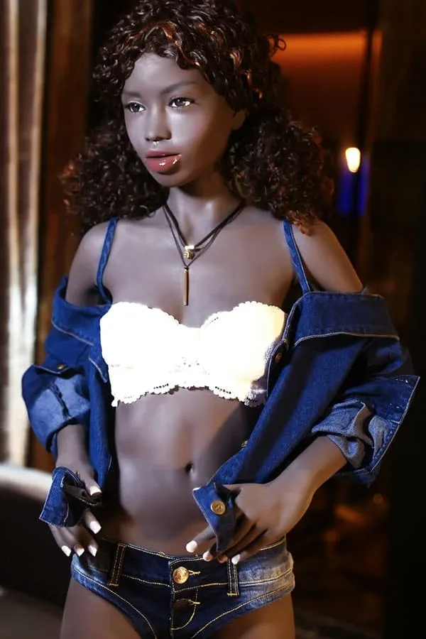 Realistic Small Breasted African Black Sex Doll Jenny 168cm view 2