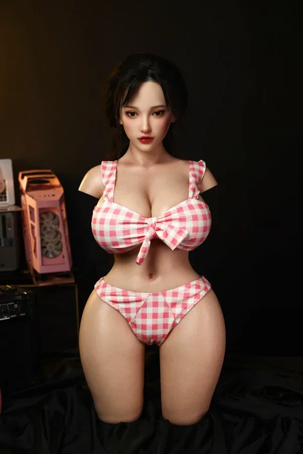 Real Skin Texture Silicone BBW Sex Doll Torso With Head Elodie 77.5cm (Replaceable with head)