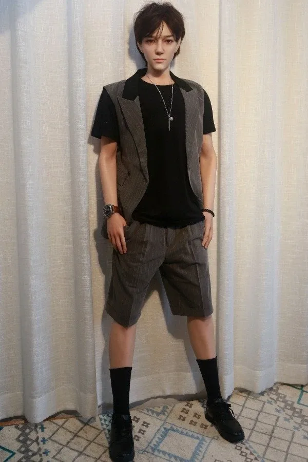 Realistic Handsome Gentle Asian Male Doll Edward 170cm view 6