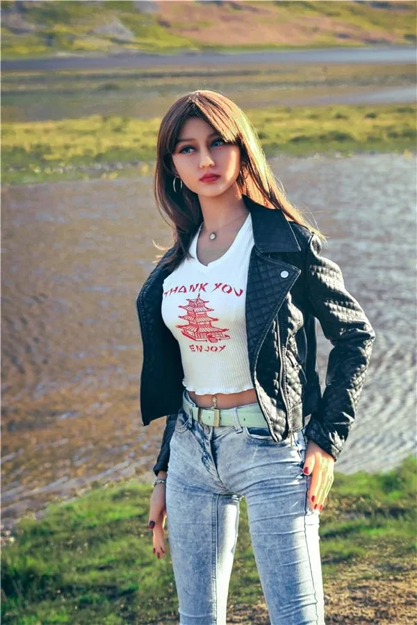 Real Life Life-size Beautiful Sex Doll Tracy 165cm view 4