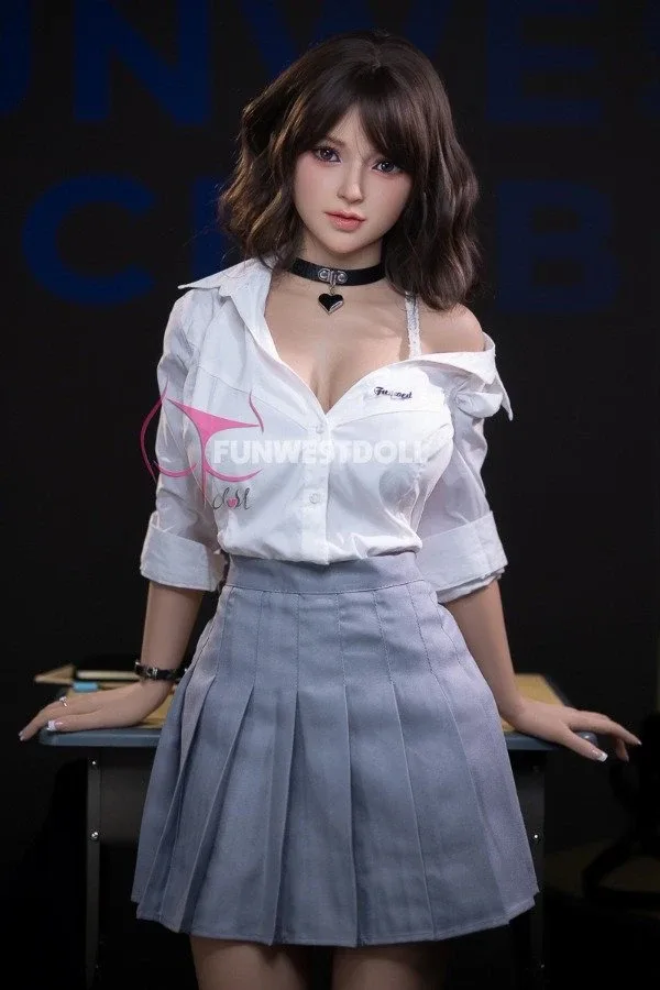 New Beautiful Sex Doll Kamilah 155cm