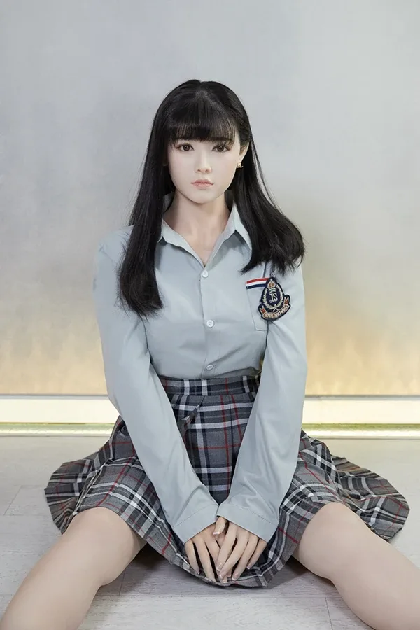 Asian Japanese Brunette Sex Doll Dania 165cm view 6