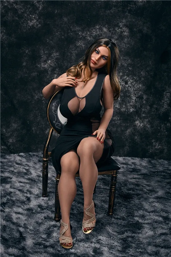 Realistic Lifelike Chubby MILF Sex Doll Amber 158cm