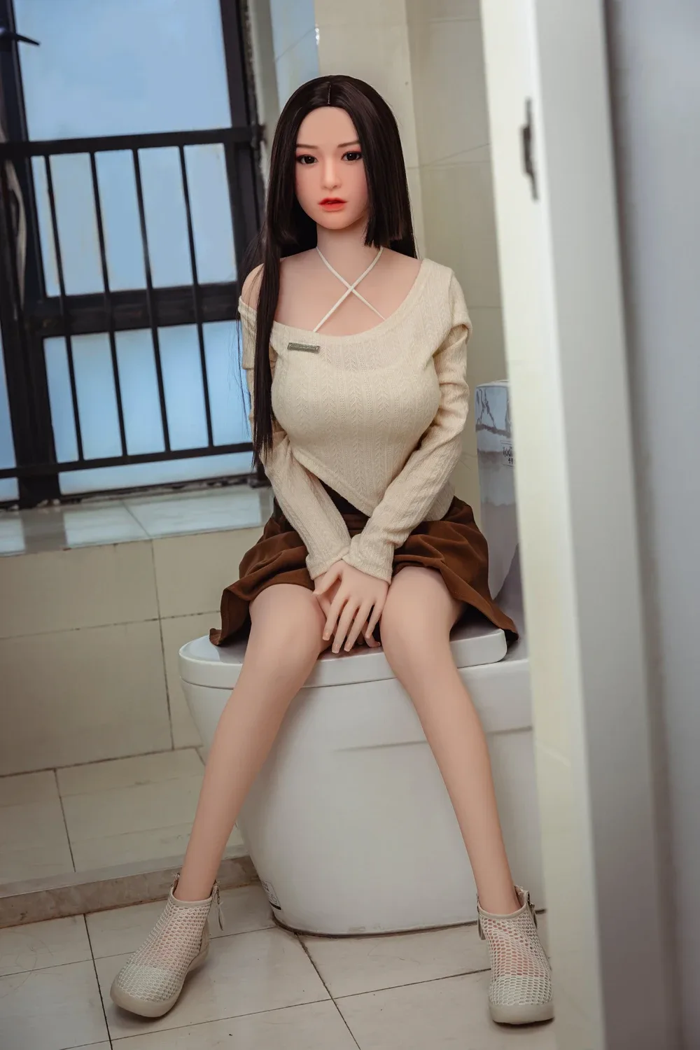 Lifelike Asian Japanese Sex Doll Emily 160cm view 3