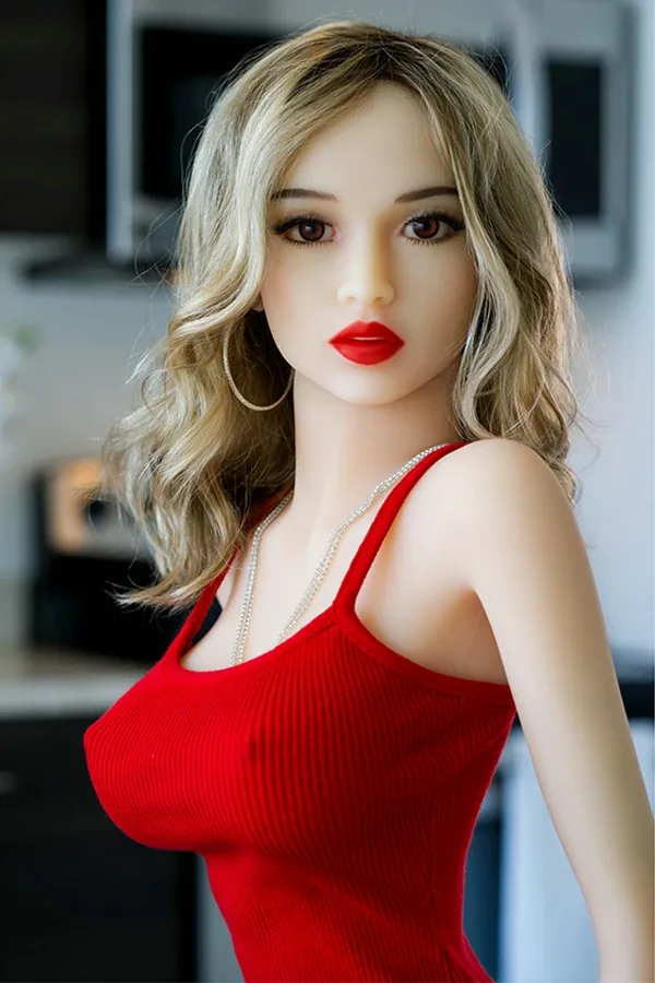 141cm C-cup Blonde Skinny Sex Doll Kylie view 2