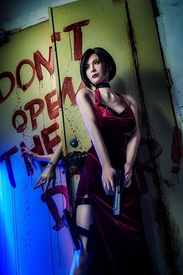 Hyper Realistic Resident Evil Ada Wong 166cm view 3