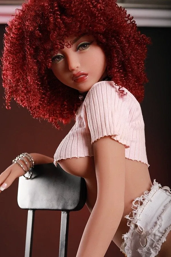 Lifelike and Adorable Latino Sex Doll Miley 155cm view 5
