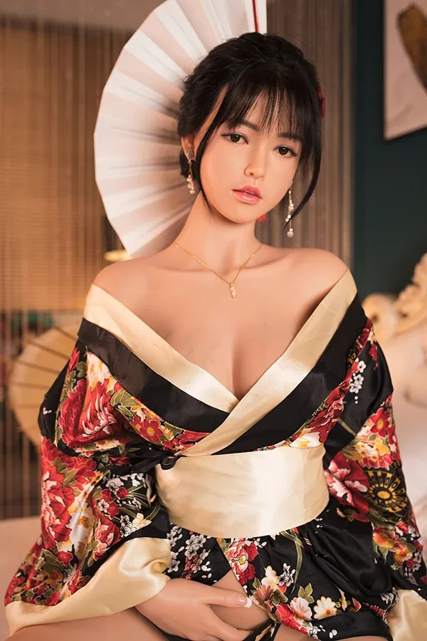 Super Realistic Japanese Silicone Sex Doll Yuki 165cm view 2