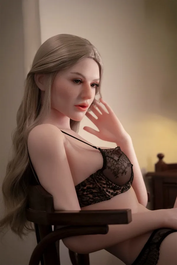 ZXE212_W1 – Silicone 172cm/67.72″ E-CUP 38.7kg/85.32lbs Sex Doll view 5