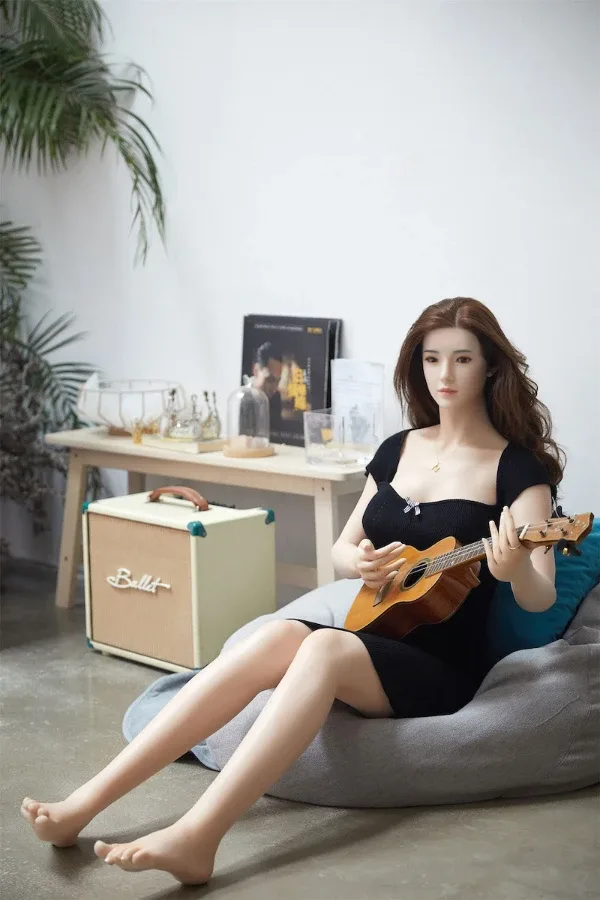 Cost Effective Silicone Sex Doll Evelyn 160cm view 6
