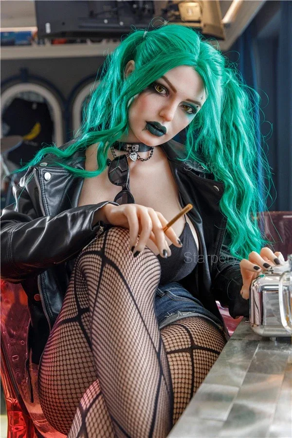 Harley Quinn Celebrity Sex Doll Flora 174cm