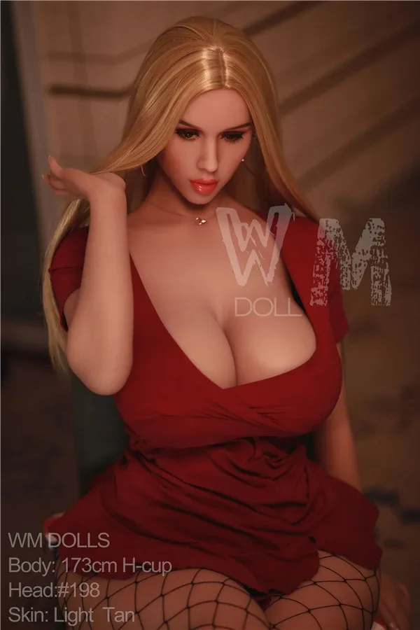 Super Big Booty Blonde Muscle Sex Doll Leona 173cm view 3