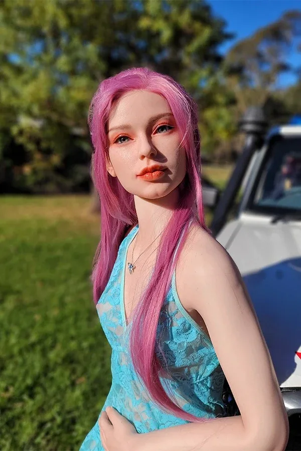 Super Realistic Pink Haired Tall Sex Doll Zariah 171cm view 3