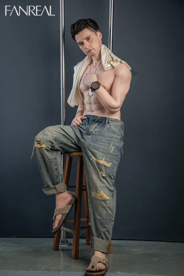 Henry – Silicone 173cm/68.11″ E-CUP 36kg/79.37lbs Sex Doll