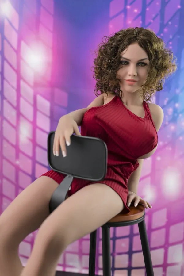 140cm E-cup Latin Big Breast Sex Doll Betty view 4