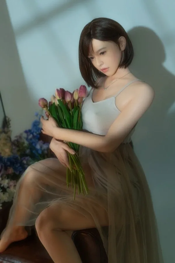 170cm C-cup Female Artist Sex Doll Lucila view 3