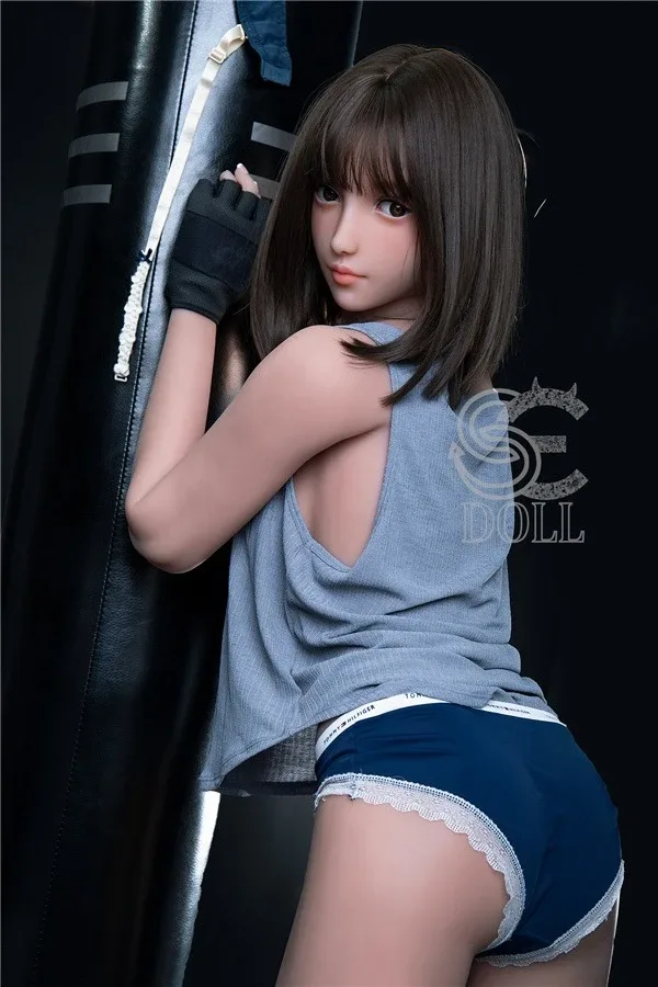 Beautiful Innocent Sex Doll Emberlynn 166cm view 3