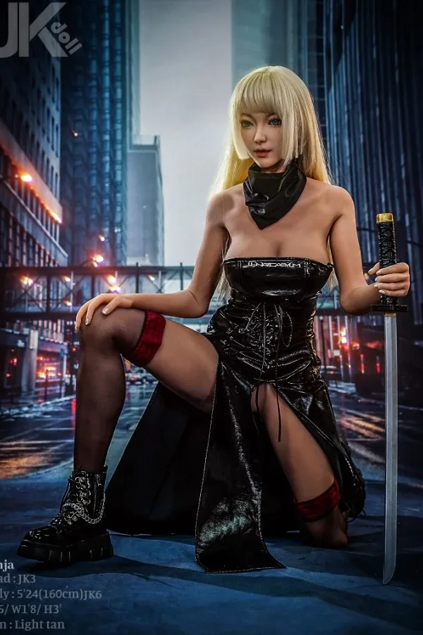 Blonde Killer Sex Doll Frieda 160cm view 6