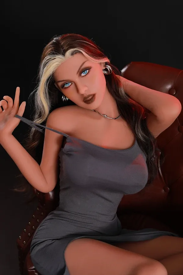 Sexy Mature Wife Sex Doll Malani 158cm view 2